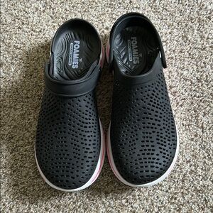 Skechers Black and Pink Women's Shoes
